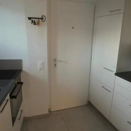 아파트 Casa Rocca Bella D Gartenwohnung 아스꼬나